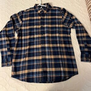 New - never worn. Lands End heavy flannel shirt